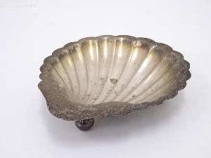 アンティーク　イギリス製　銀仕上貝型トレイ（141g）
